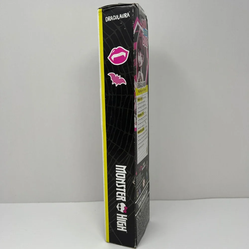 Monster High Draculaura Doll How Do You Boo 2015 Daughter of Dracula Figure